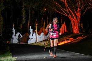 BIB: 122, 195
                            <button type="button" onclick="openModal(22513273)" class="btn btn-primary btn-sm float-right btn-popup" data-toggle="modal" data-target=".modal-high-quality">
                        <i class="fas fa-shopping-cart"></i> Add to Cart
                    </button>
                                            <button type="button" onclick="isThisMe(22513273, true)" class="btn btn-success btn-sm float-right btn-popup btn-isme hidden" data-toggle="tooltip" data-placement="bottom" title="นี่คือรูปของคุณใช่ไหม คลิกที่นี่เพื่อเอาเข้าอัลบั้ม">
                        <i class="fas fa-plus"></i> Add to album
                    </button>
                    <button type="button" onclick="isThisMe(22513273, false)" class="btn btn-warning btn-sm float-right btn-popup btn-isnotme hidden">
                        <i class="fas fa-ban"></i> Remove from album
                    </button>